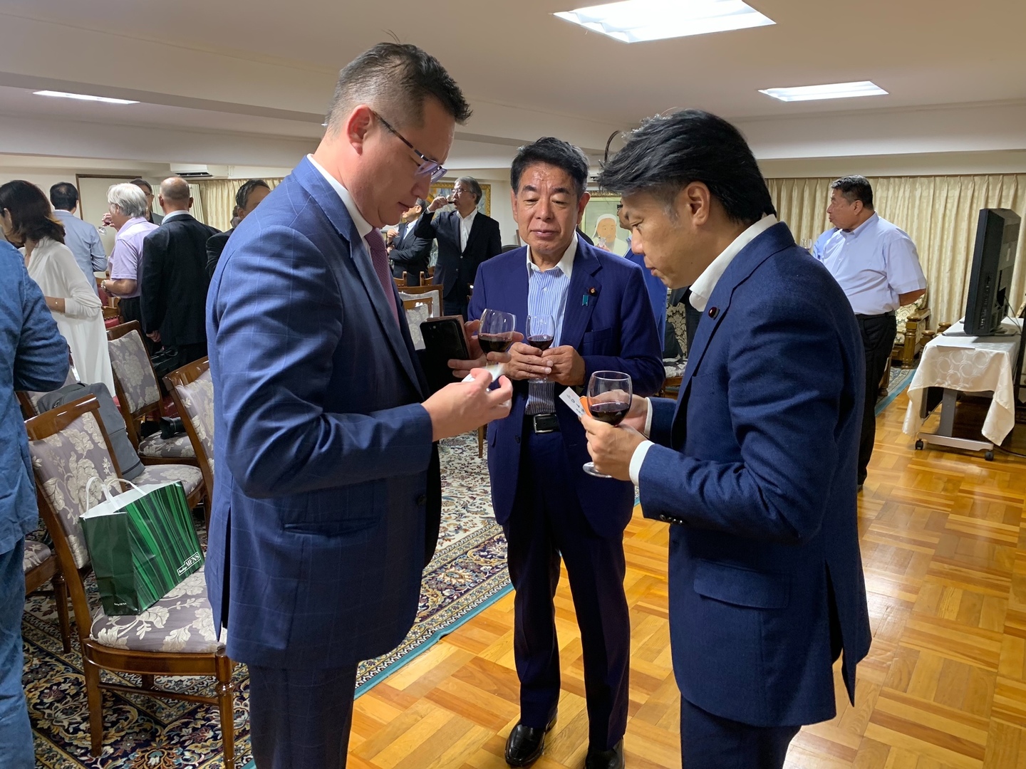 板橋区議会議長田中やすのり_モンゴル大使館20230925